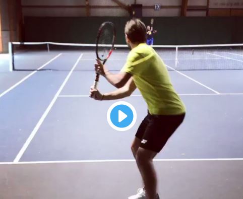 Wawrinka back on the tennis court