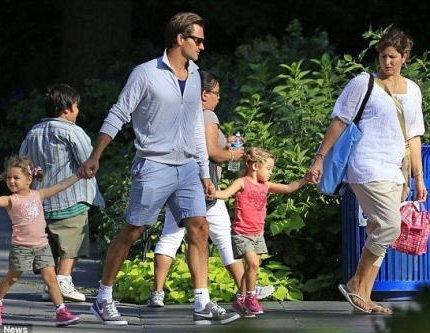 Federer to spend time with his family in Wimbledon - Tennis Tonic - News, Predictions, H2H, Live Scores, stats