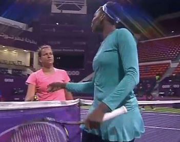 Venus Williams bosses back player at the net