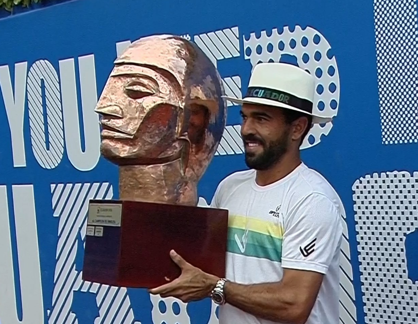 Estrella wins the title in Quito for third time