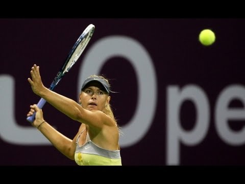 Sharapova, Serena Williams advance in Doha 2013