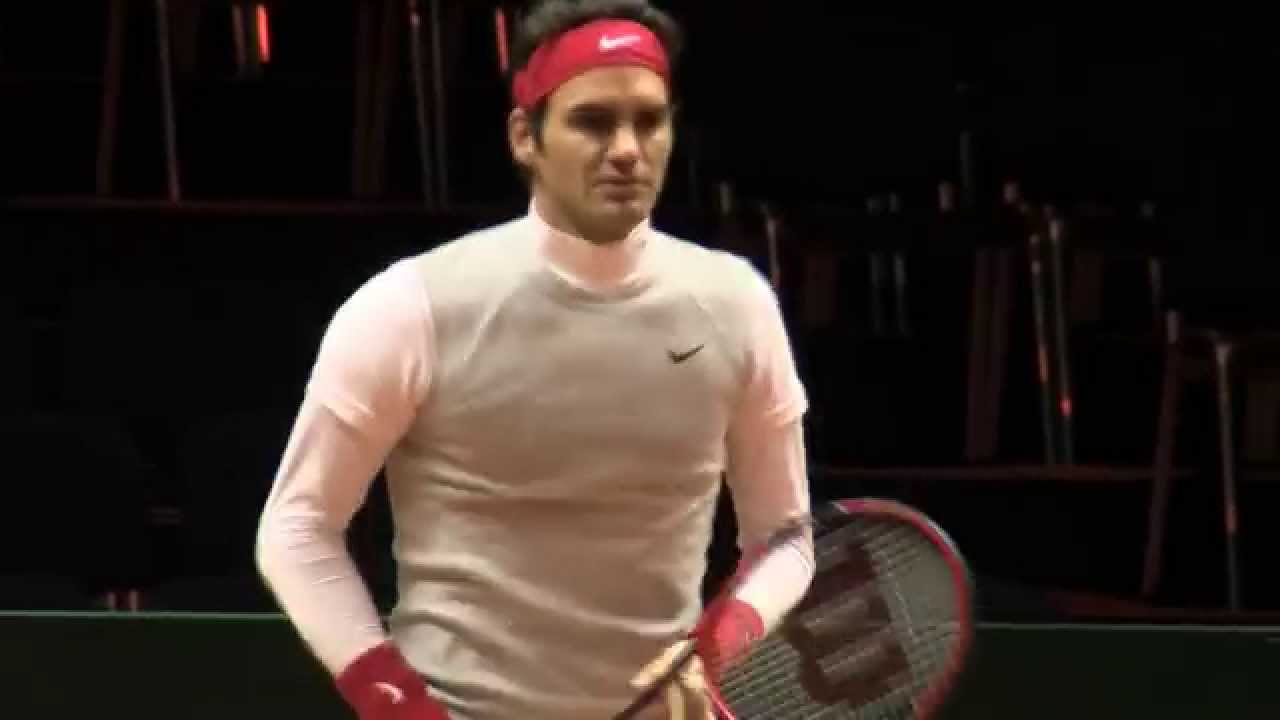 Roger Federer back on court