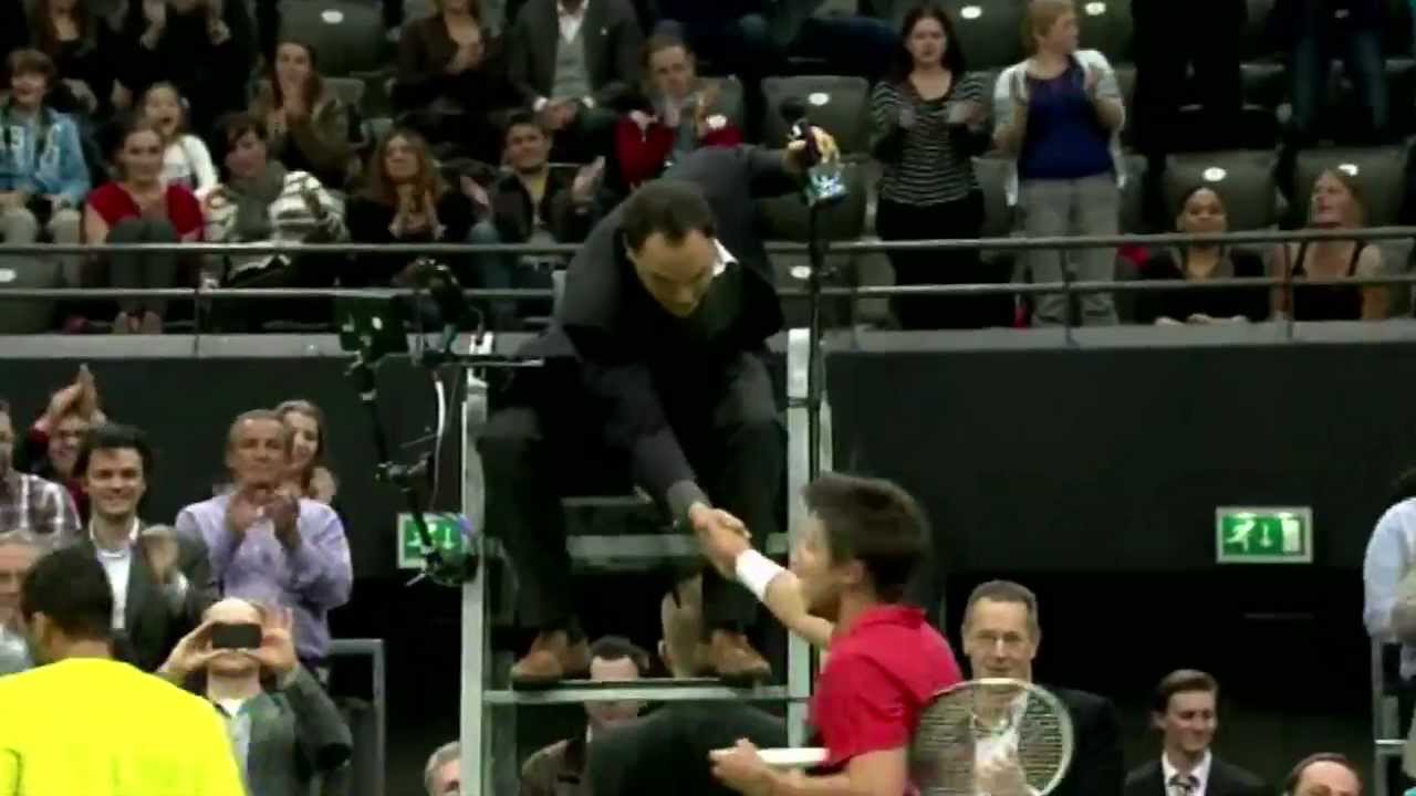 Igor Sijsling upsets Tsonga in Rotterdam