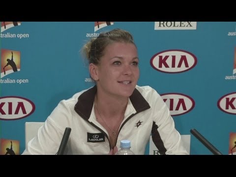 Players ‘can’t even talk’ due to heat, says Radwanska