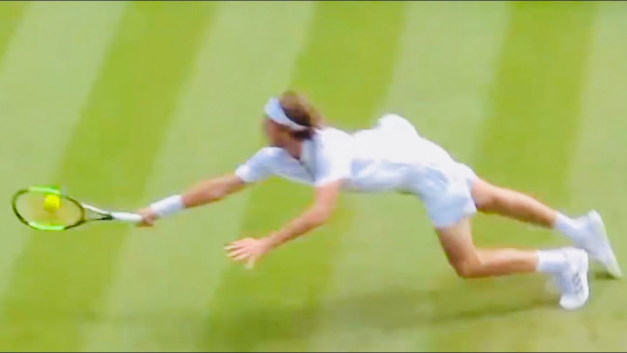 Stefanos Tsitsipas – Best Diving Volleys