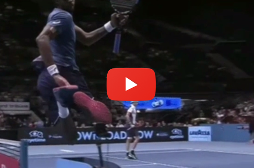 Monfils flying
