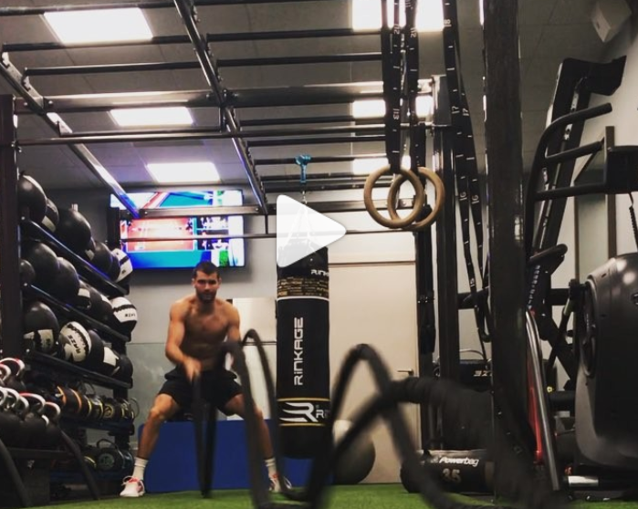 Dimitrov training in the gym