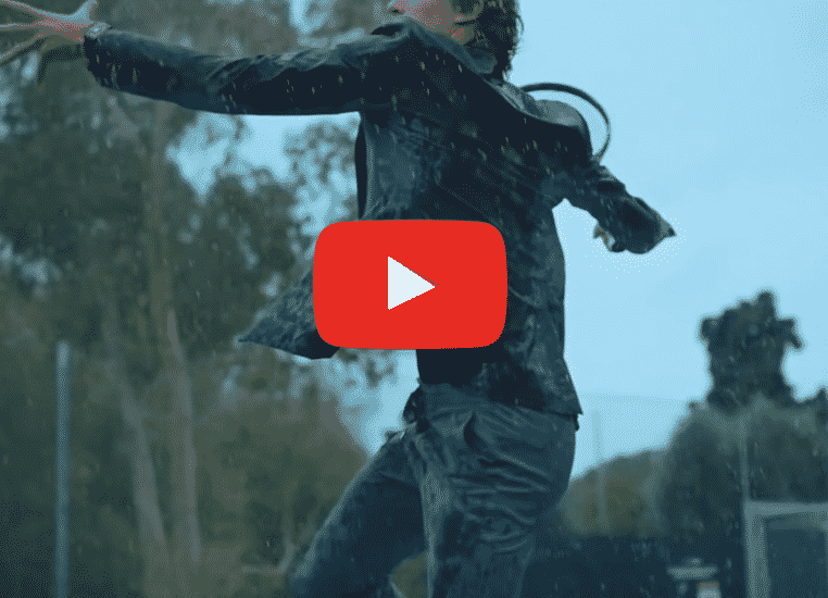 Sascha Zverev playing in Zegna suit under the rain