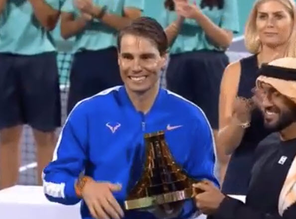 Immense Nadal wins the Mubadala WTC after beating Tsitsipas in a fantastic match. VIDEOS nadal