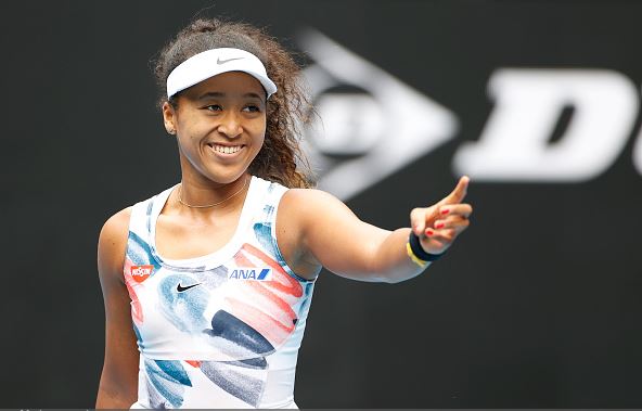 Naomi Osaka thanks super fan during AO on-court interview Naomi Osaka thanks super fan during AO on-court interview