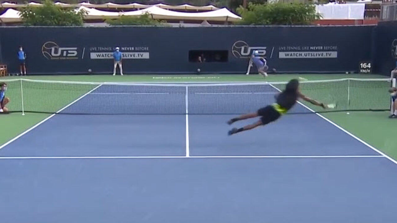 Brown beats Moutet with this incredible shot at the UTS