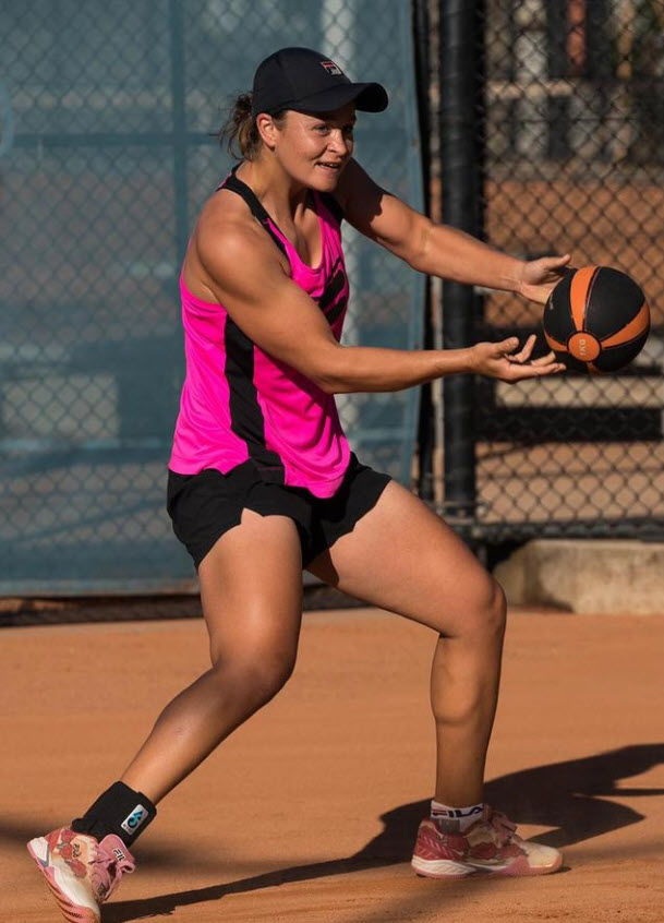 Ashleigh Barty Training