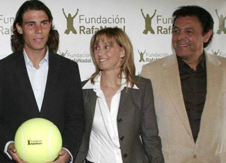 Rafael Nadal With His Father And Mother