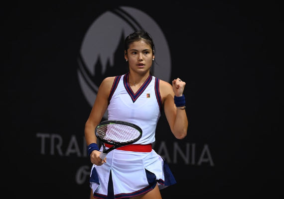 Raducanu talks about adapting after losing in Romania - Tennis Tonic ...