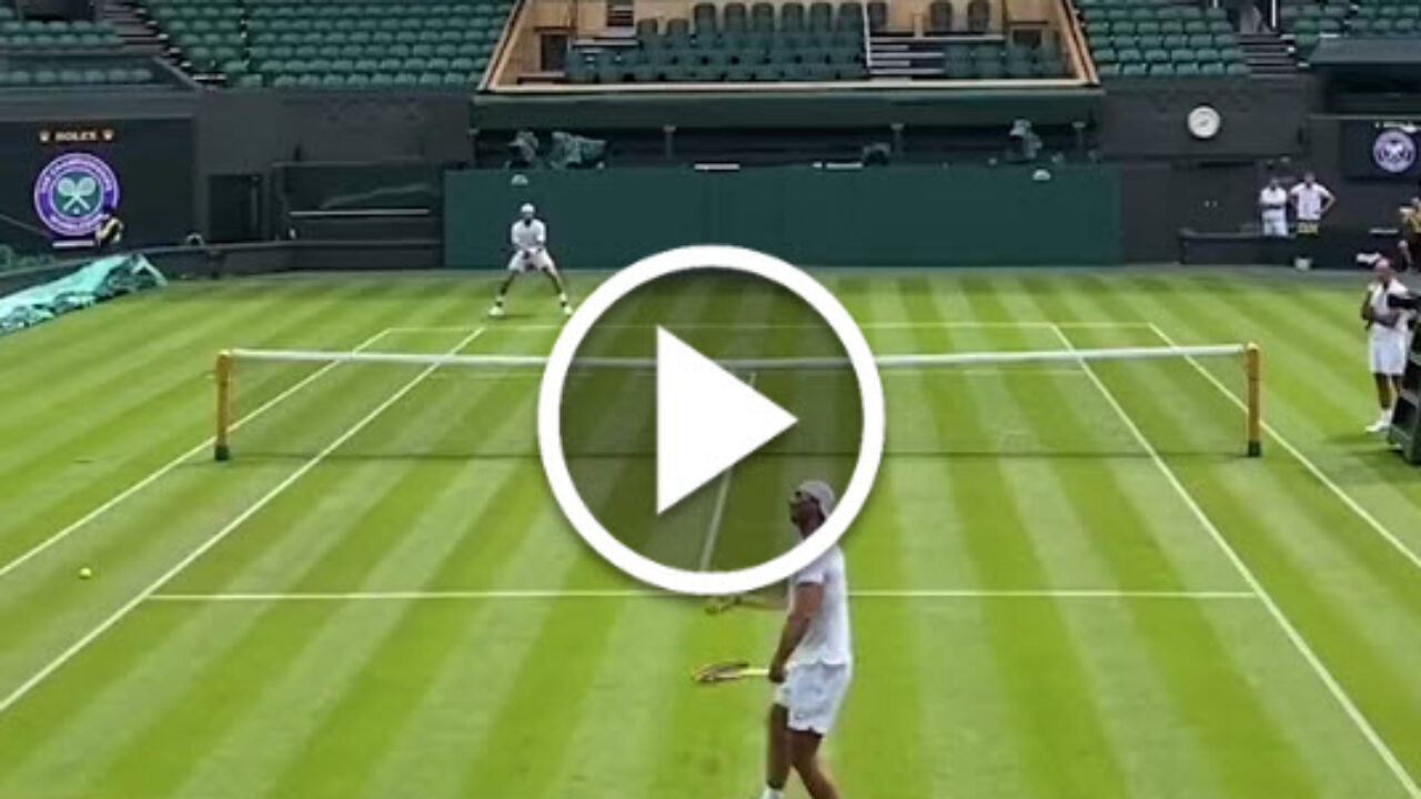Nadal, Berrettini make history practicing on Wimbledon Center Court before  the tournament - Tennis Tonic - News, Predictions, H2H, Live Scores, stats