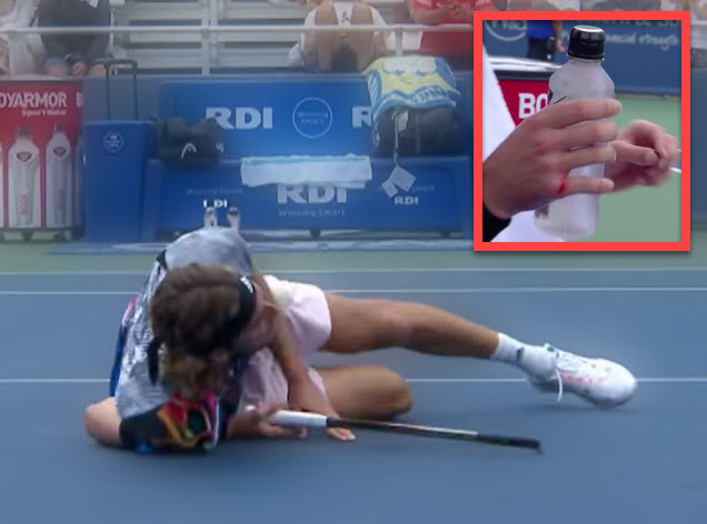 Tsitsipas Diving And Bleedin