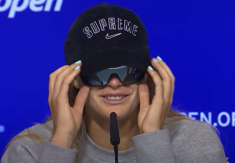 Aryna Sabalenka With Sunglasses Aryna Sabalenka With Sunglasses