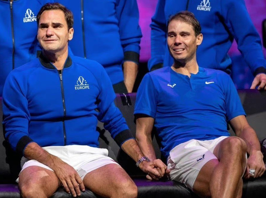 Nadal, Federer cry and hold hands during emotional farewell during Laver Cup - Tennis Tonic