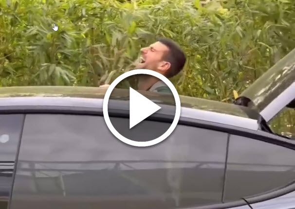 Novak Djokovic Laughing In Paris Novak Djokovic Laughing In Paris