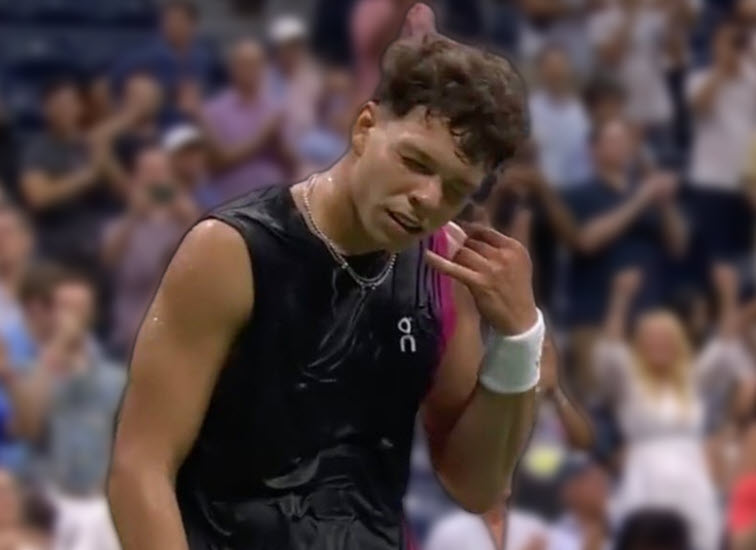 That S The Reason Ben Shelton And His Weird Phone Celebration At The Us Open Tennis Tonic