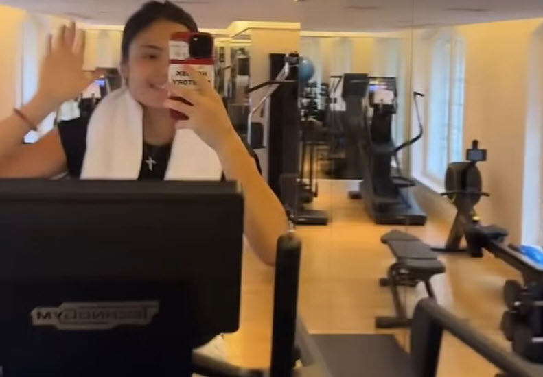 Emma Raducanu In Paris