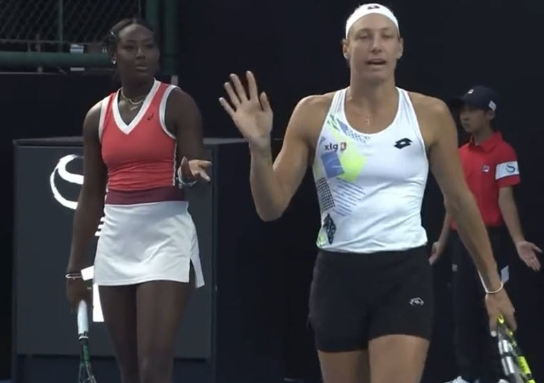 American Tennis Player Alycia Parks In On Court Disagreement With Doubles Partner American Tennis Player Alycia Parks In On Court Disagreement With Doubles Partner