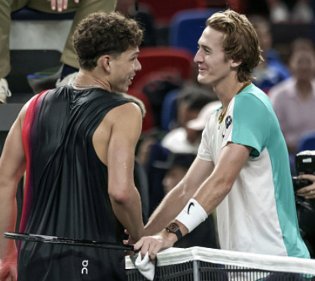 Epic Battle: Tennis Stars Praise Each Other's Performance