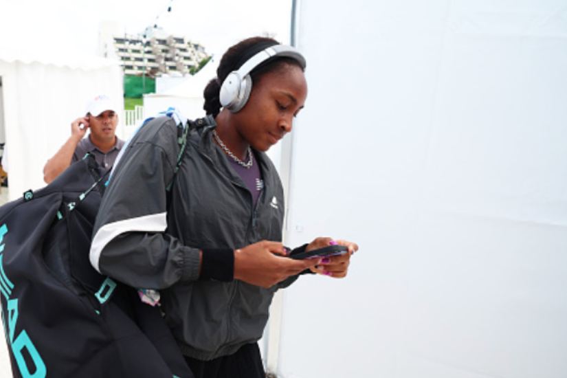 Coco Gauff Teases Brother's Playful '$5' Attempt, Creating Amusement And Smiles Coco Gauff Teases Brother's Playful '$5' Attempt, Creating Amusement And Smiles