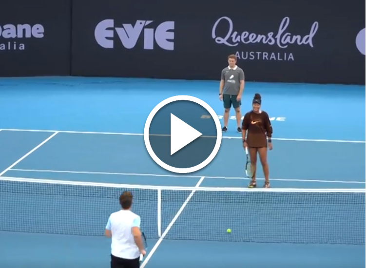 VIDEO. Naomi Osaka looks extremely motivated when practicing with coach Wim Fissette in Brisbane