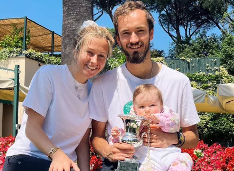 Daniil Medvedev With Wife And Daughter