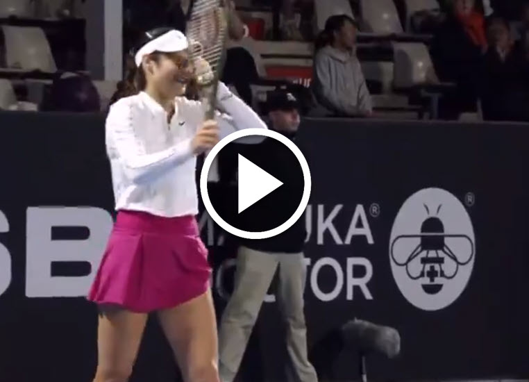 WATCH. Emma Raducanu gets emotional after winning in Auckland