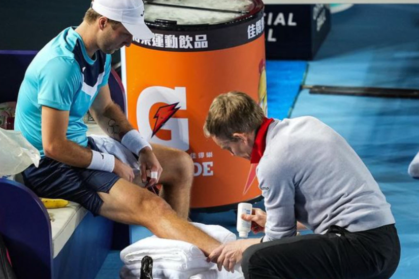 Liam Broady impresses for sportsmanship after withdrawing from the Australia Open due to injury