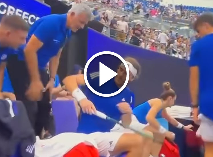 Stefanos Tsitsipas Strong Reaction Vs His Father Apostolos