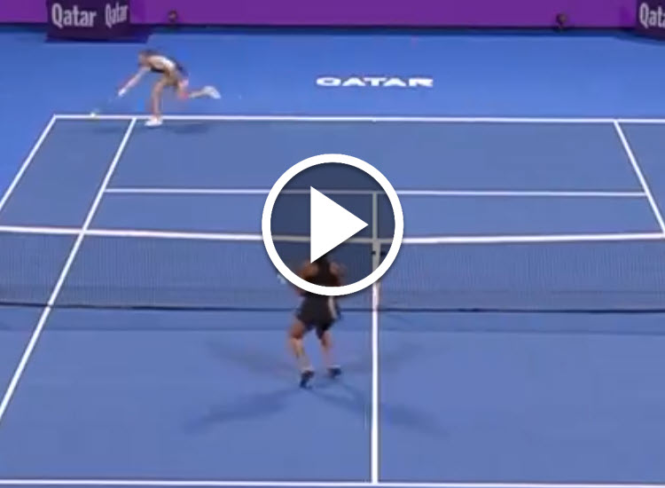 Pliskova Incredible Running Forehand Pass