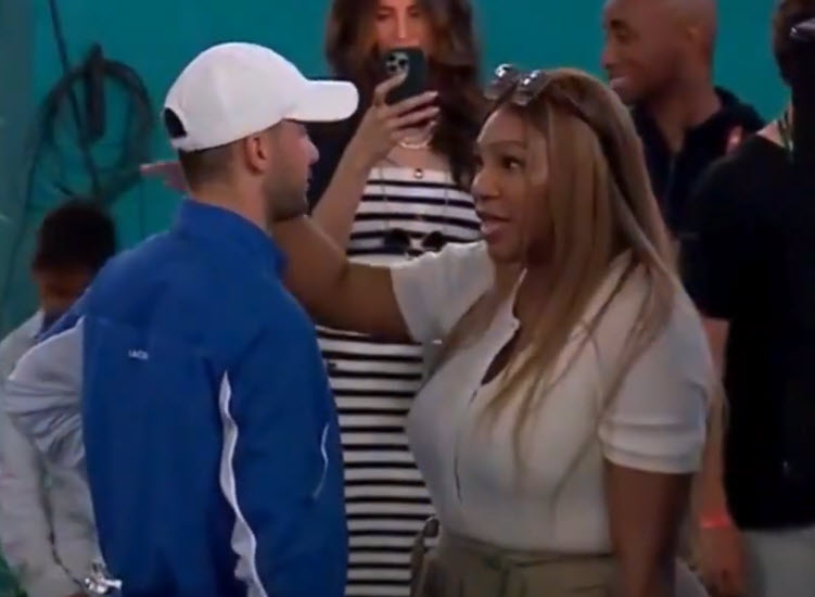 Grigor Dimitrov Talks With Serena Williams