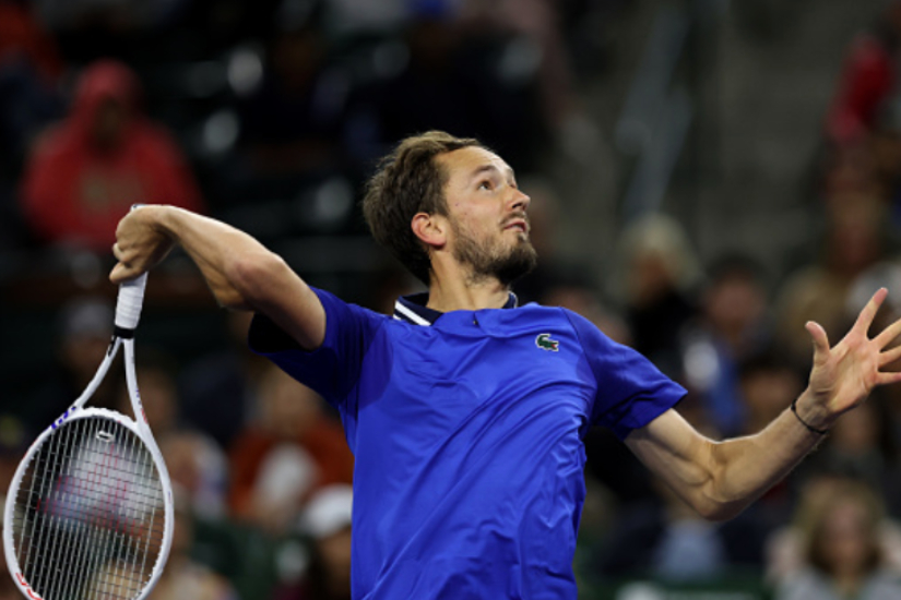 Medvedev mentions Karlovic, Nadal, Alcaraz and Federer among the players with the best shots