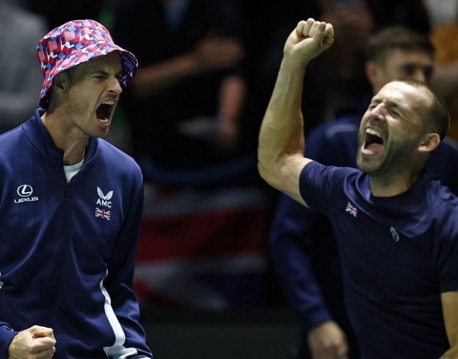 Andy Murray and Dan Evans have been awarded a wildcard for the French Open men’s doubles