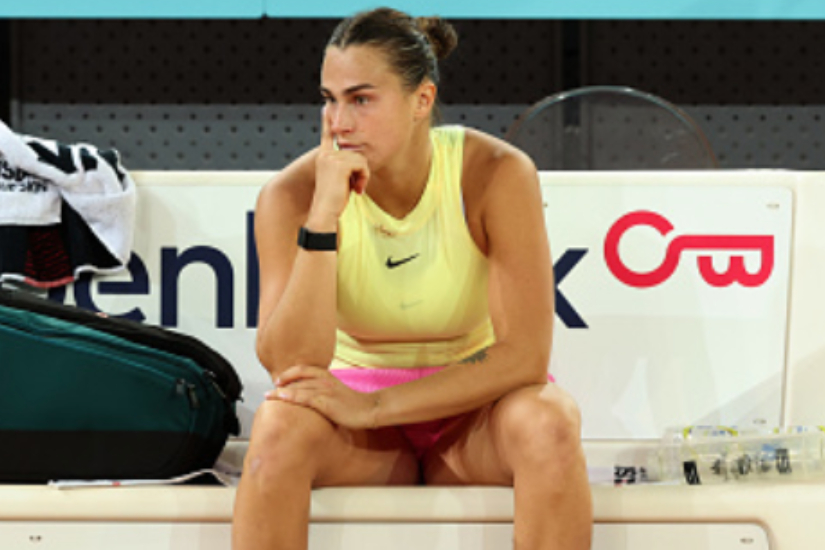 Sabalenka Destroys Her Racket After Losing A Tough Final To Swiatek In Madrid