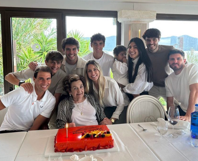 Rafael Nadal celebrates 93rd birthday of his grandmother with sister and friends