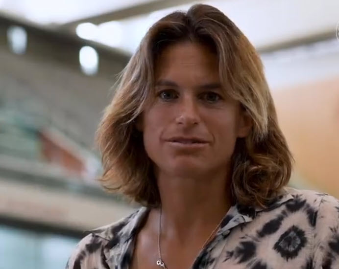 French Open Amelie Mauresmo explains why women are not playing in the night session