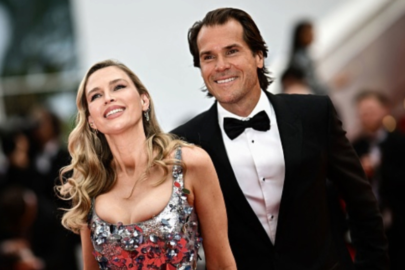 According to reports Tommy Haas and partner Sara Foster split after 20 years