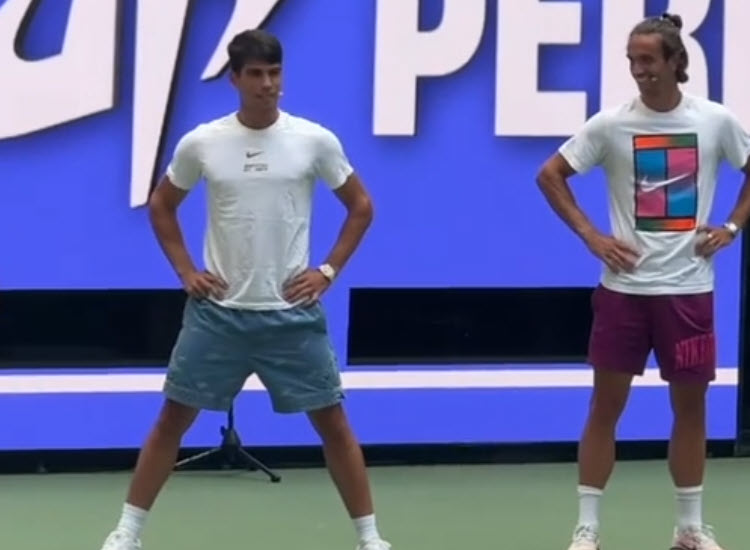 Carlos Alcaraz imitates Ronaldo during US Open exhibition Tennis