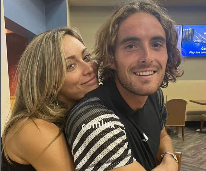 Stefanos Tsitsipas and girlfriend aula Badosa play mixed doubles at the US Open