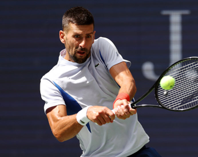 Djokovic has a injury scare ahead of the US Open