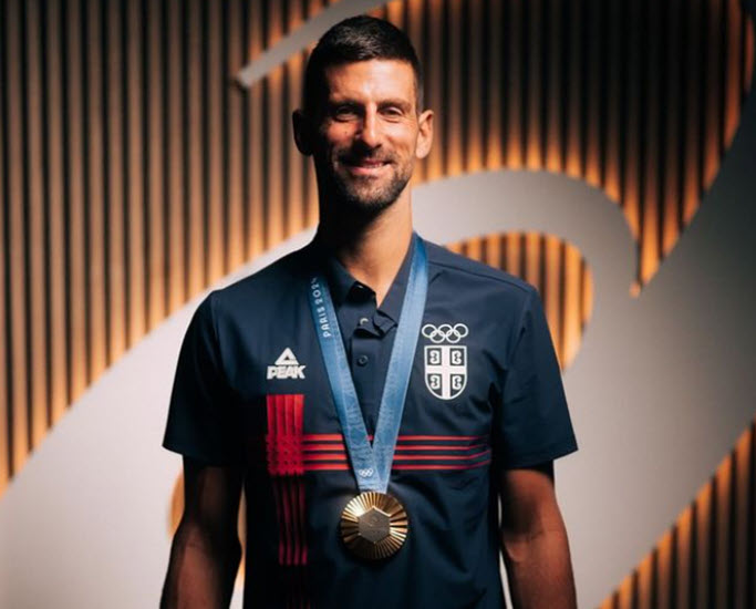 Djokovic With Gold Medal