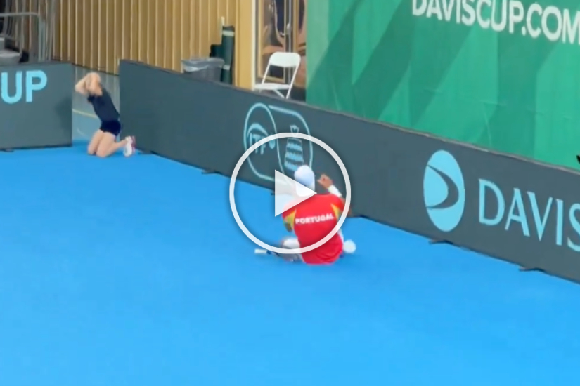 Norwegian ball girl’s emotional reaction after Casper Ruud’s Davis Cup Loss to Henrique Rocha