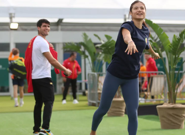 Alcaraz and Raducanu pictured together in Spain ignite fake dating rumours Alcaraz Raducanu