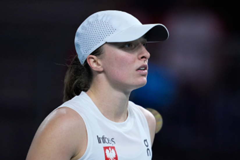 Iga Swiatek’s Coach Wim Fissette Confirms Belief In Star’s Innocence Amid Doping Ban