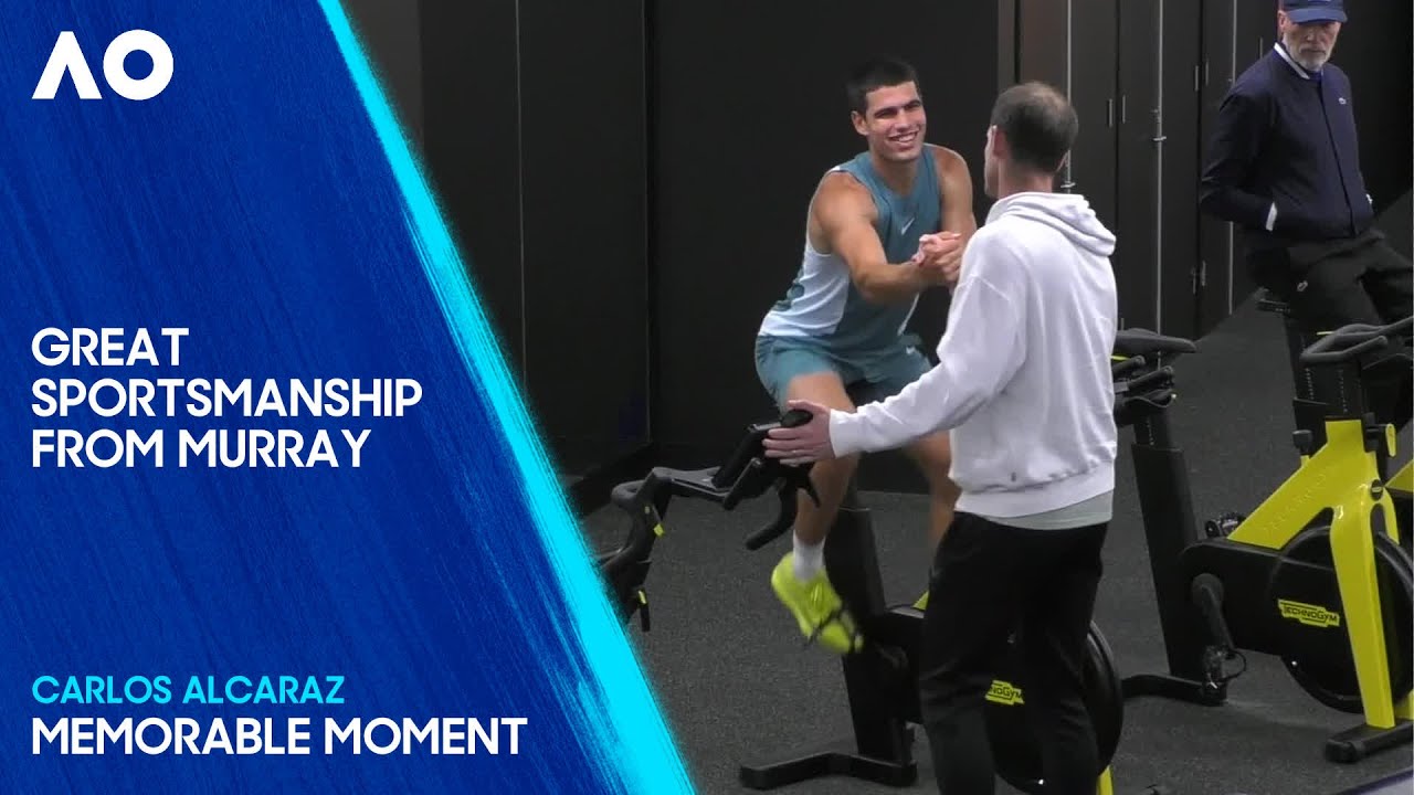 Murray congratulates Alcaraz after the Spaniard lost to Djokovic in the