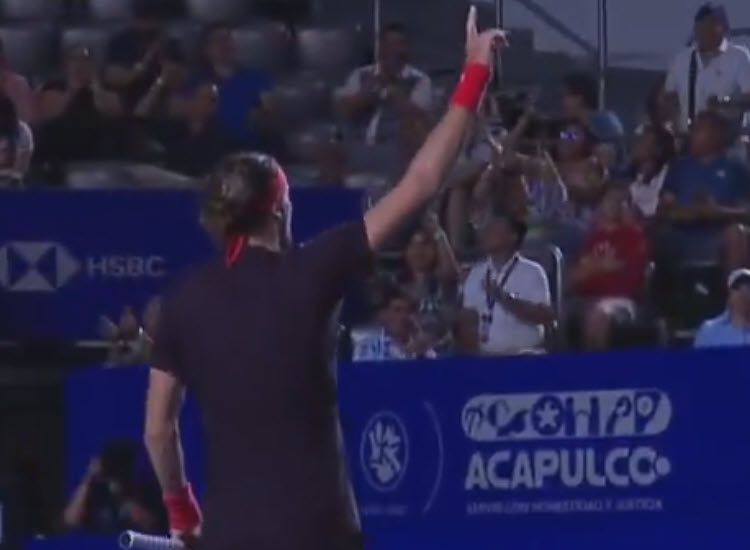 VIDEO. Zverev delights the spectators with a remarkable forehand passing shot in his match against Arnaldi in Acapulco Zverev